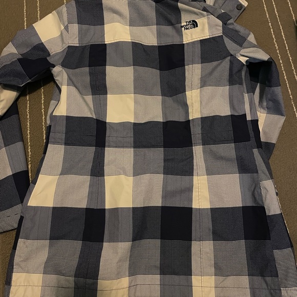 Hooded rain jacket the north face waterproof blue white plaid size small - Picture 4 of 7